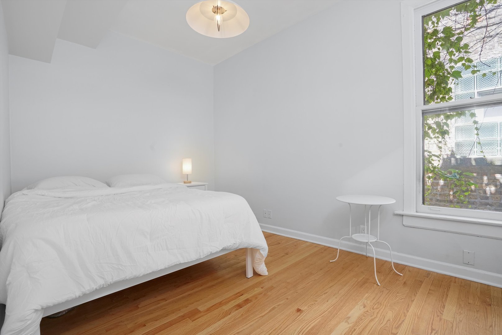 3816 N Kenmore Ave Chicago, IL 60613