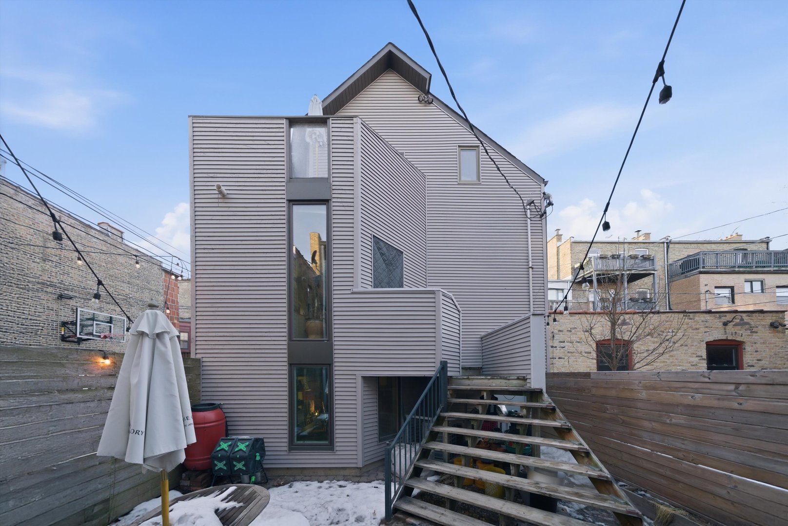 3816 N Kenmore Ave Chicago, IL 60613