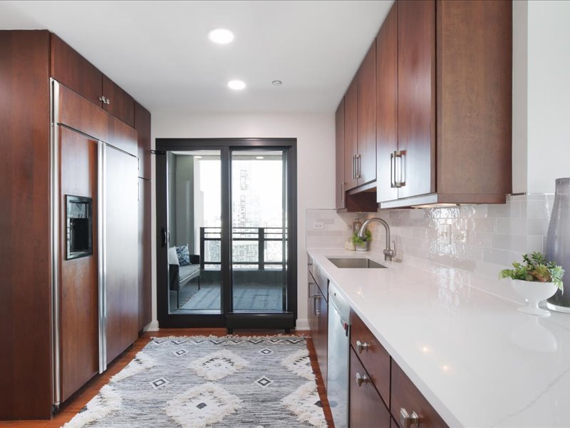 130 N Garland Ct #5101 Chicago, IL 60602