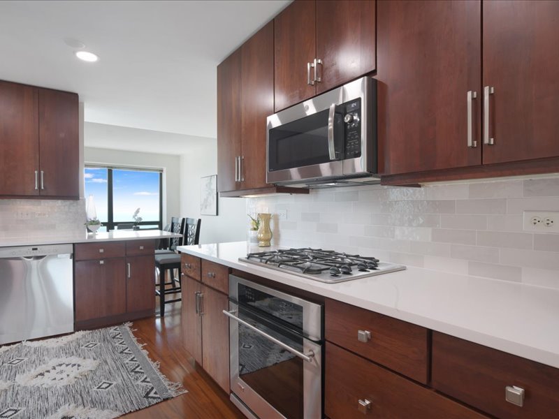 130 N Garland Ct #5101 Chicago, IL 60602