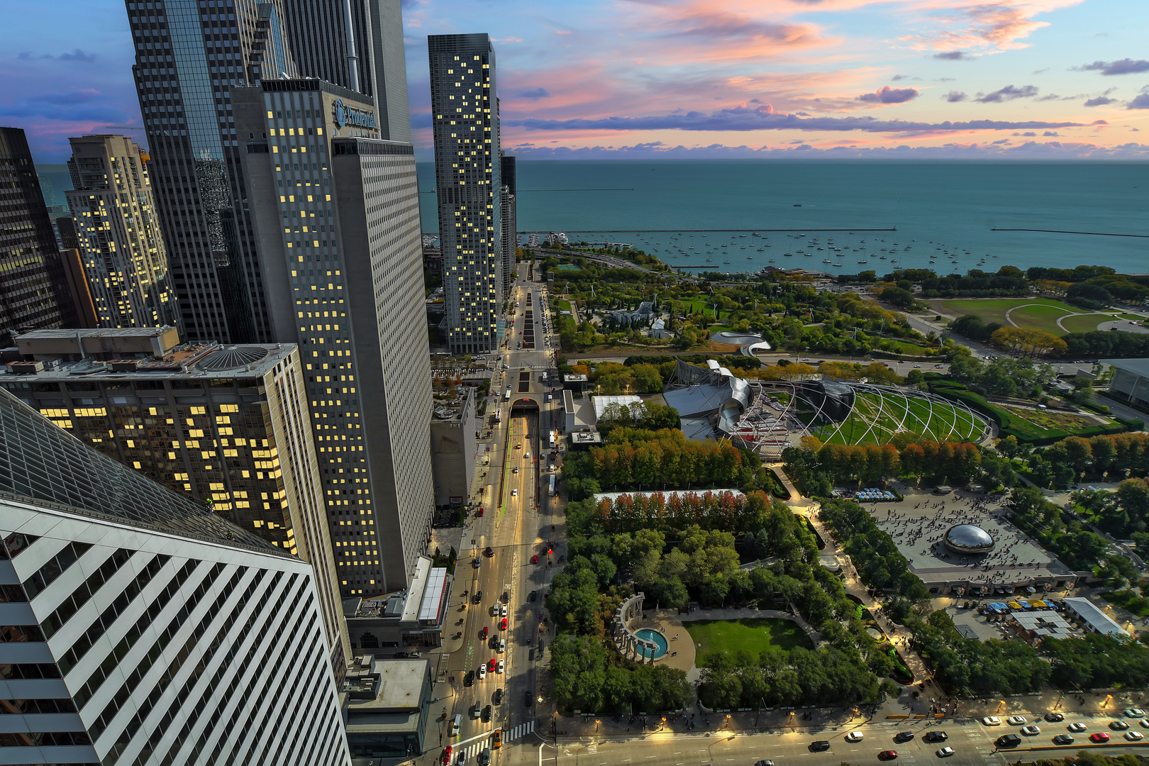 130 N Garland Ct #5101 Chicago, IL 60602