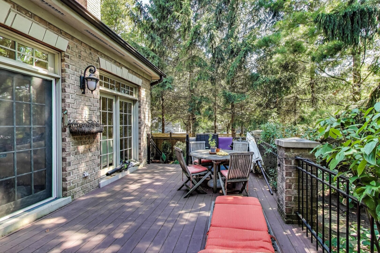 901 Pontiac Rd Wilmette, IL 60091