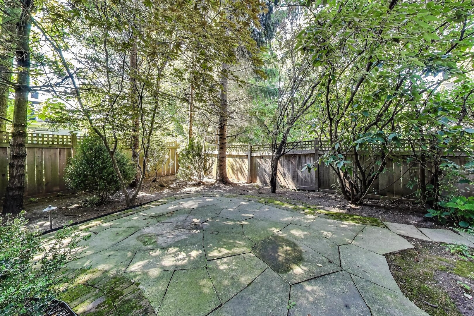 901 Pontiac Rd Wilmette, IL 60091