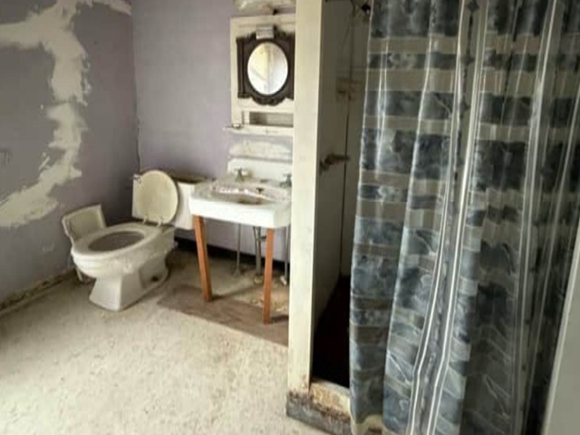 222 N Broadway St Havana, IL 62644