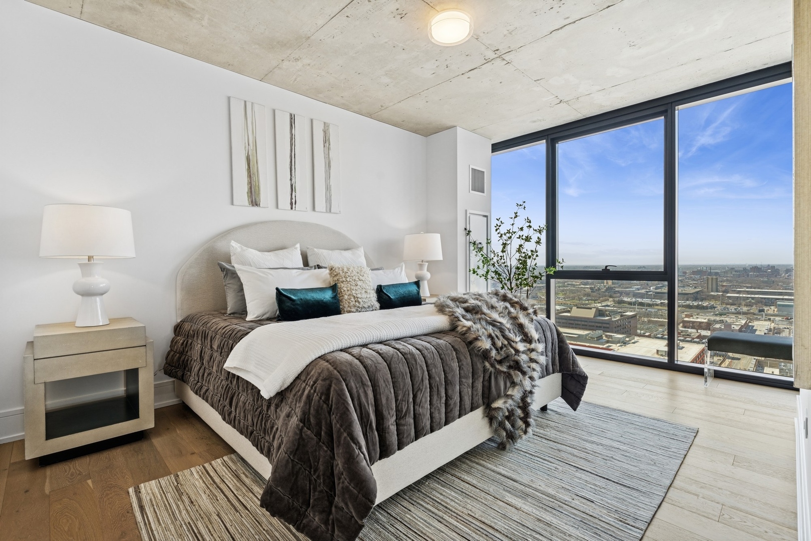 234 W Polk St #2802 Chicago, IL 60607