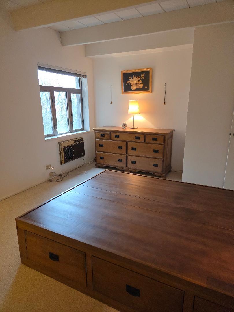 1862 Sherman Ave #6NW Evanston, IL 60201