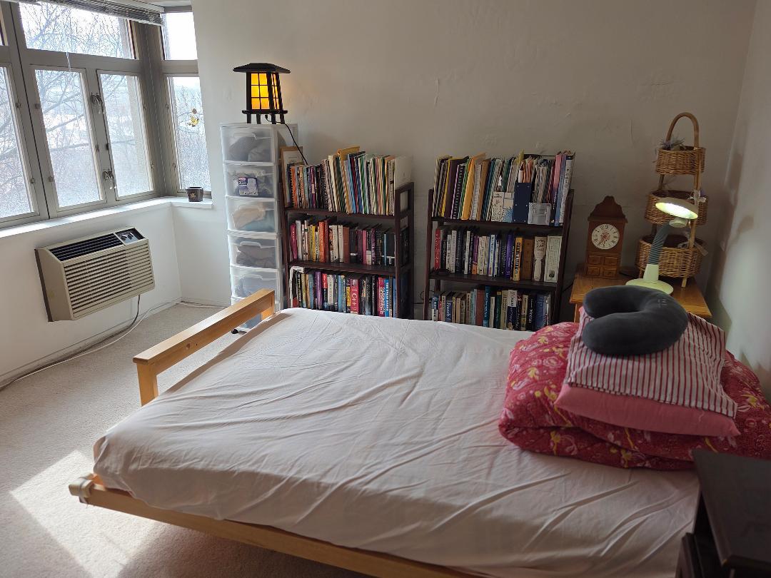 1862 Sherman Ave #6NW Evanston, IL 60201