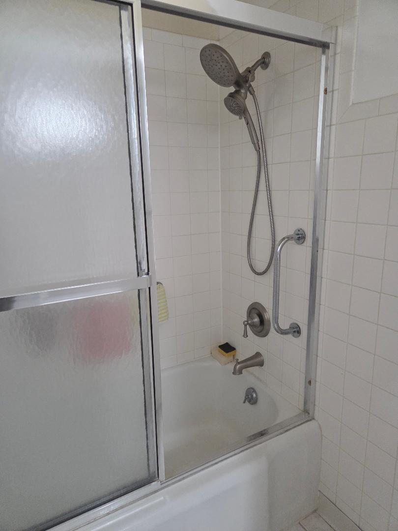 1862 Sherman Ave #6NW Evanston, IL 60201