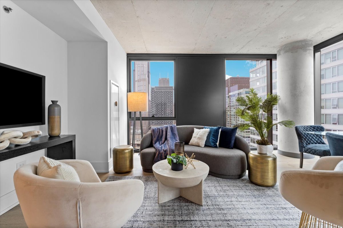 234 W Polk St #2412 Chicago, IL 60607