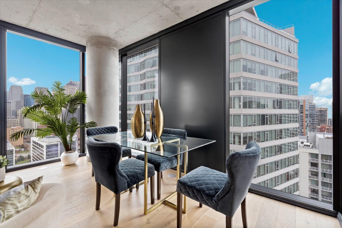 234 W Polk St #2412 Chicago, IL 60607