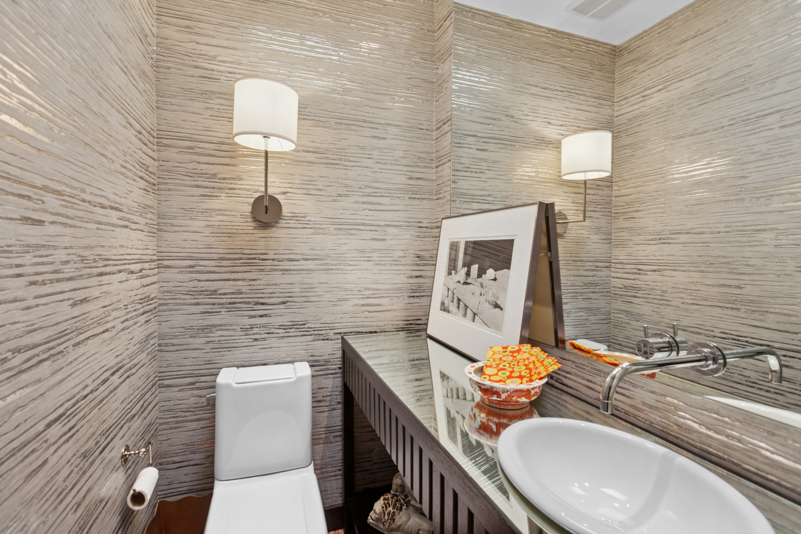 775 Stonegate Dr Highland Park, IL 60035