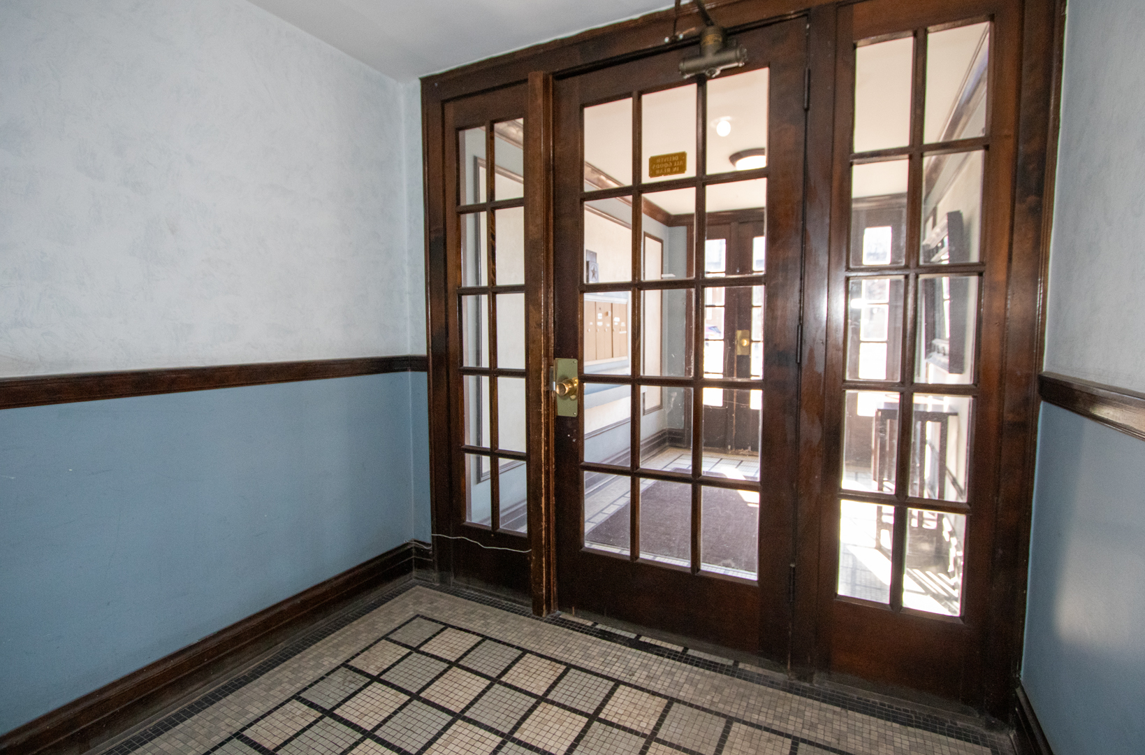 1146 Ontario St #1E Oak Park, IL 60302