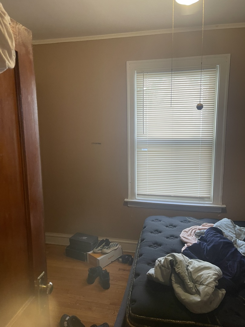 6953 S Artesian Ave Chicago, IL 60629