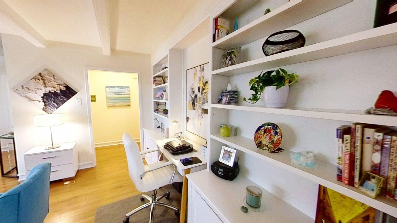 1585 Rdg Ave #509 Evanston, IL 60201