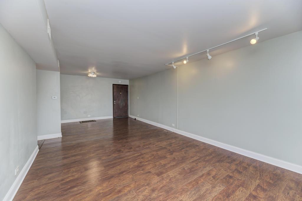 830 Elder Rd #B303 Homewood, IL 60430