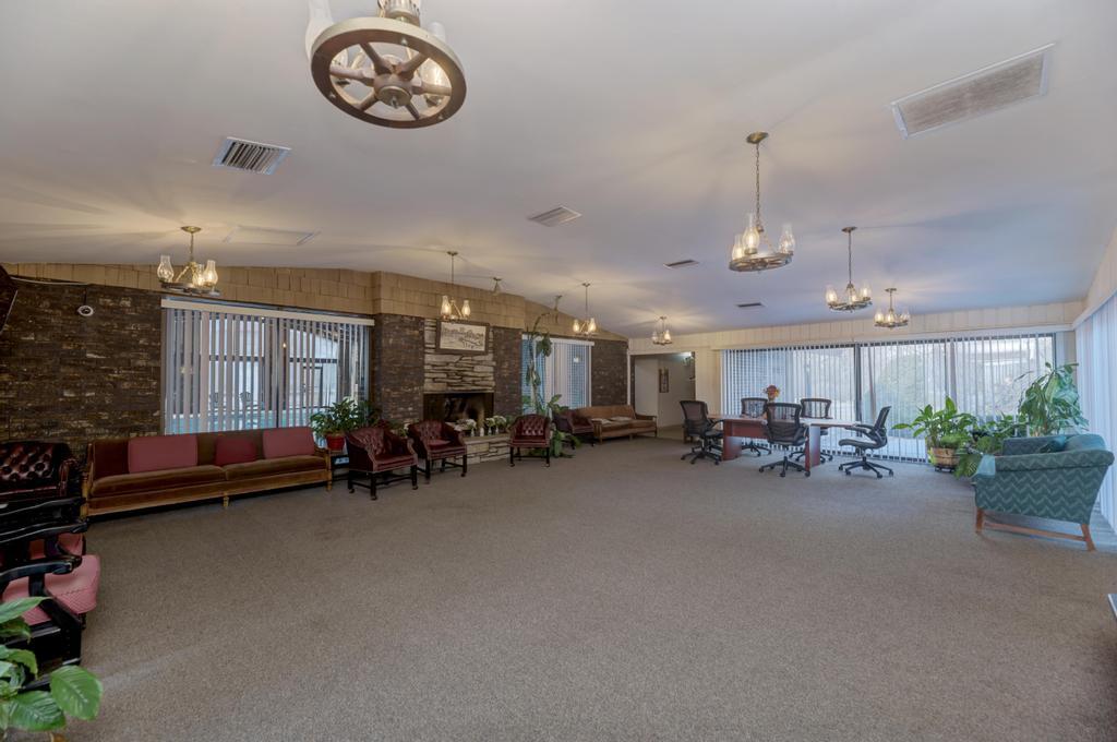 830 Elder Rd #B303 Homewood, IL 60430