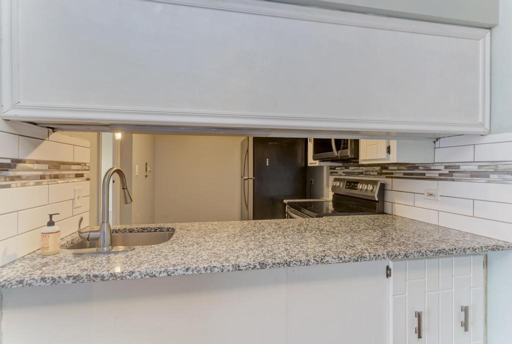 830 Elder Rd #B303 Homewood, IL 60430