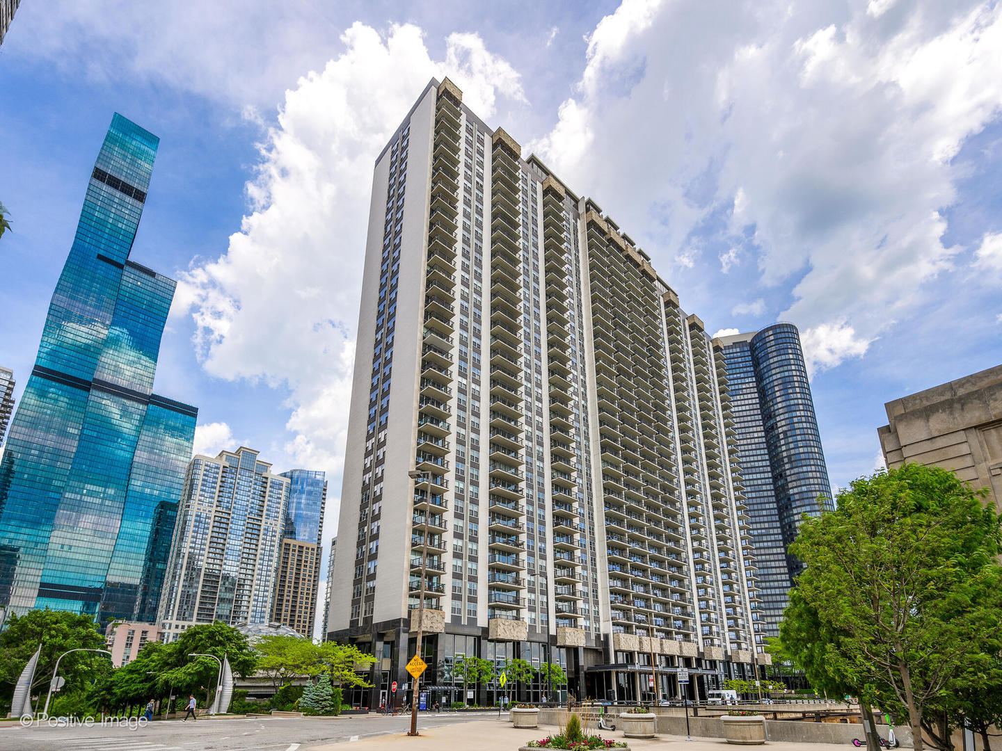 400 E Randolph St #3225