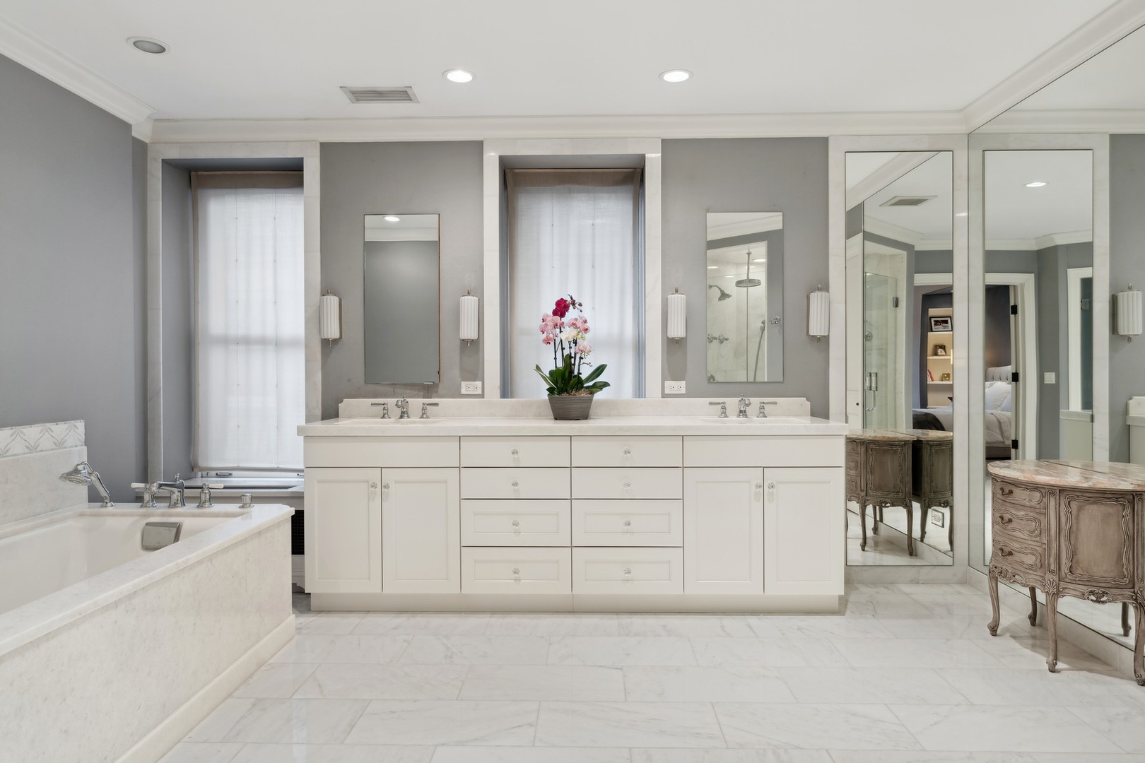 1550 N State Pkwy #LIB-ABC Chicago, IL 60610