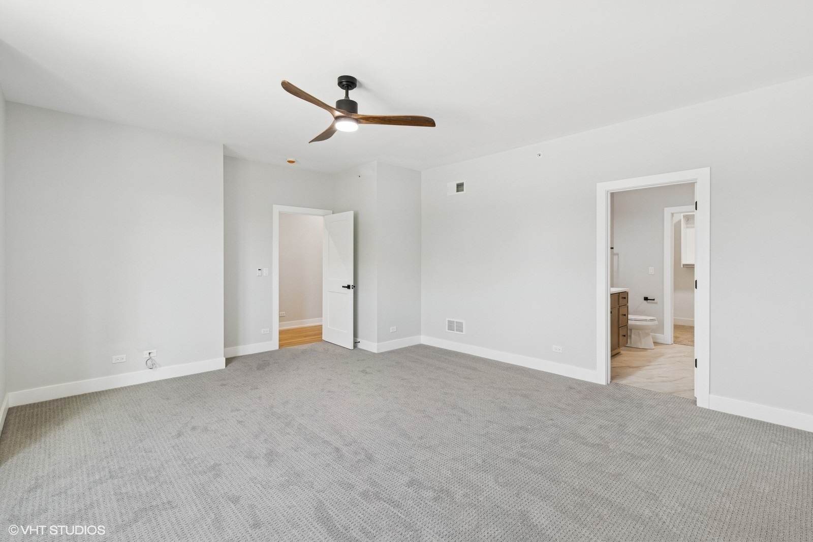 1816 Rosemary Rd Highland Park, IL 60035