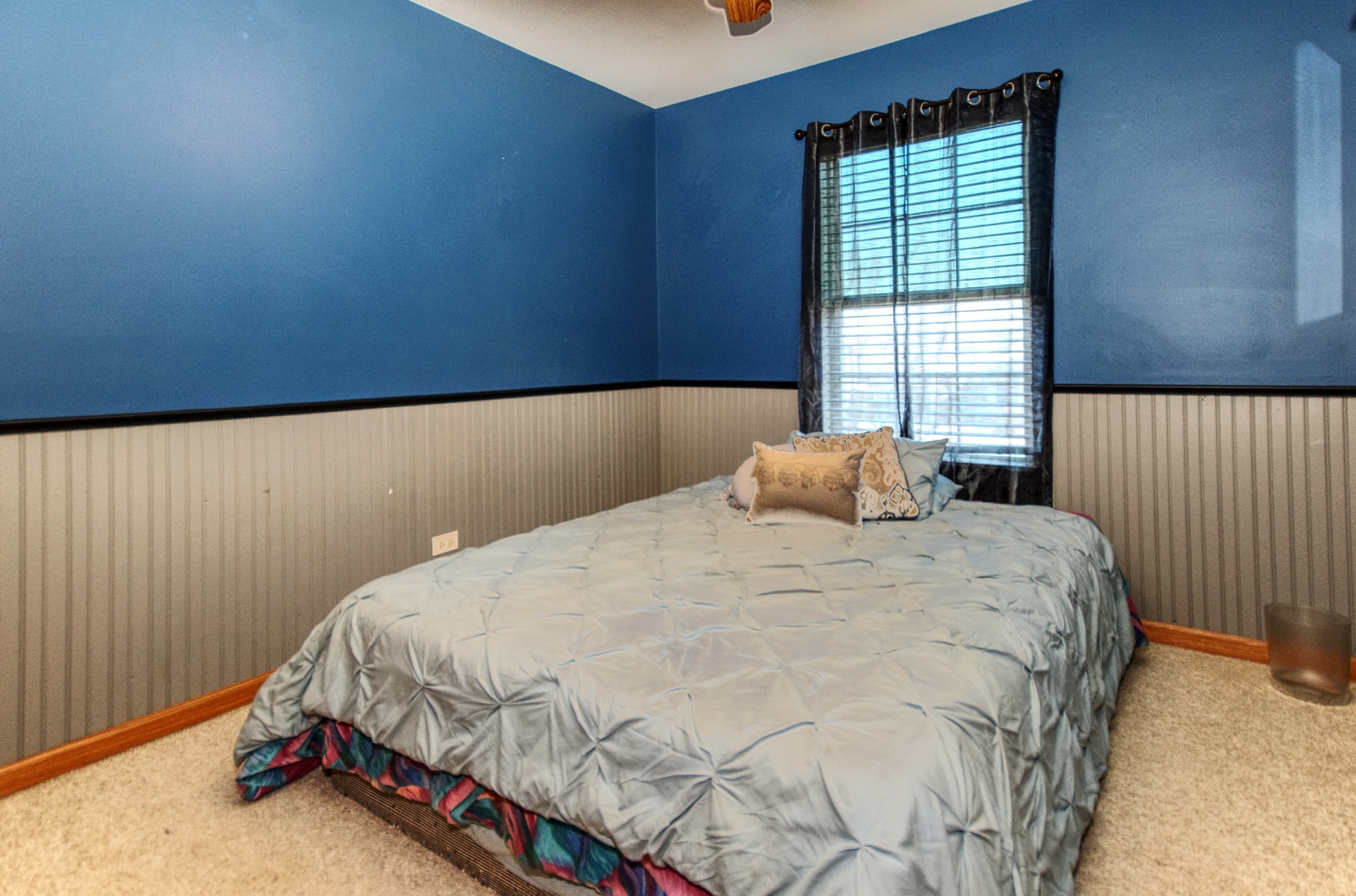 917 Prairie Path Ln Joliet, IL 60436