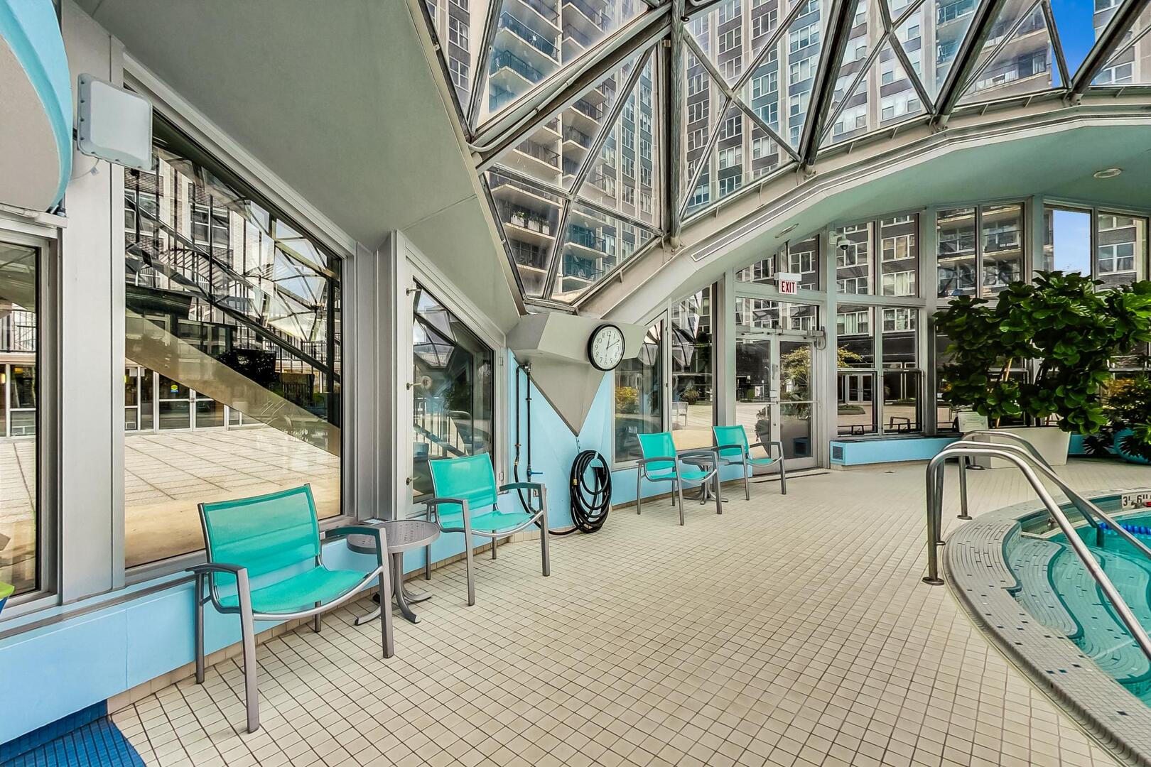 400 E RANDOLPH St #2425 Chicago, IL 60601