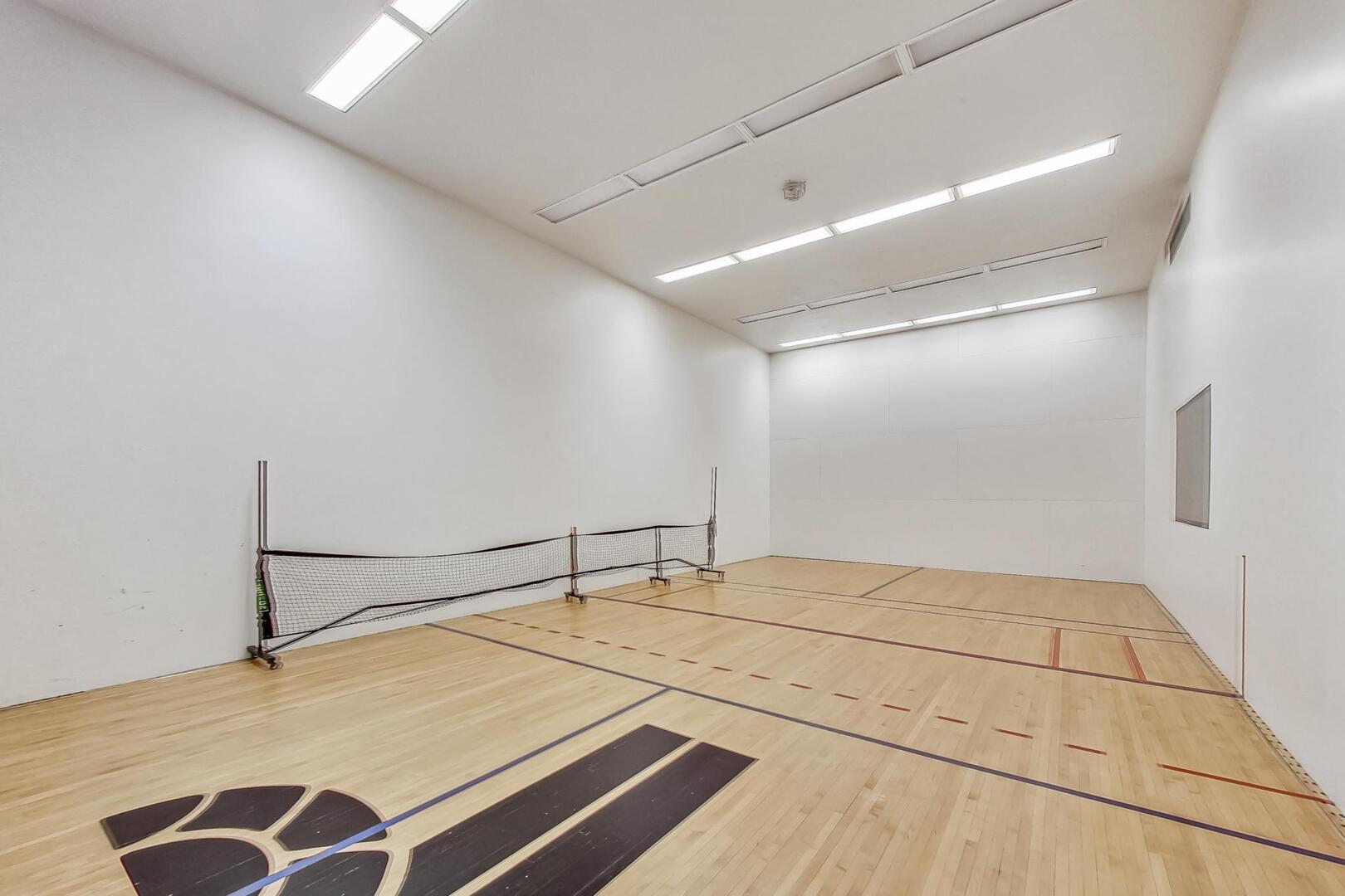 400 E RANDOLPH St #2425 Chicago, IL 60601