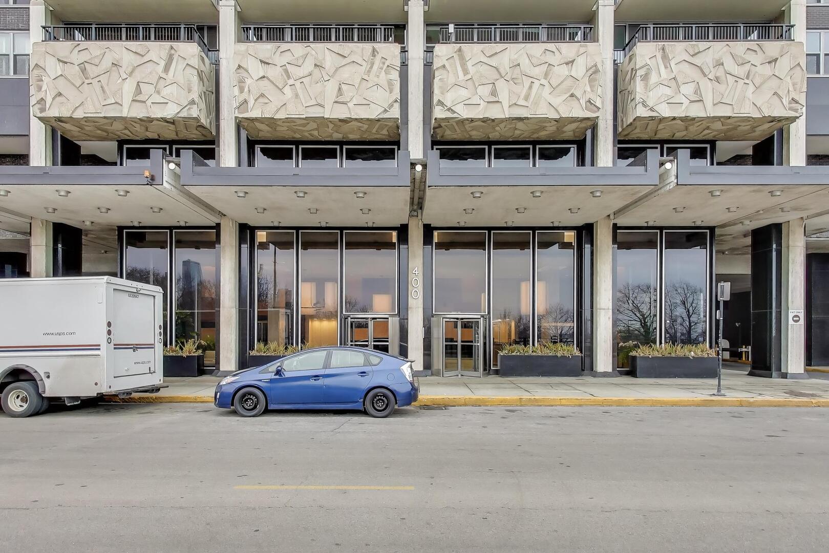 400 E RANDOLPH St #2425 Chicago, IL 60601