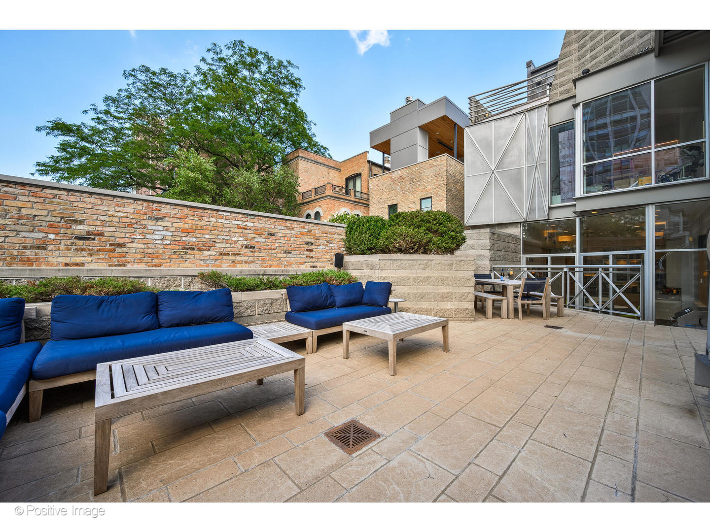 1434 N Dearborn St Chicago, IL 60610