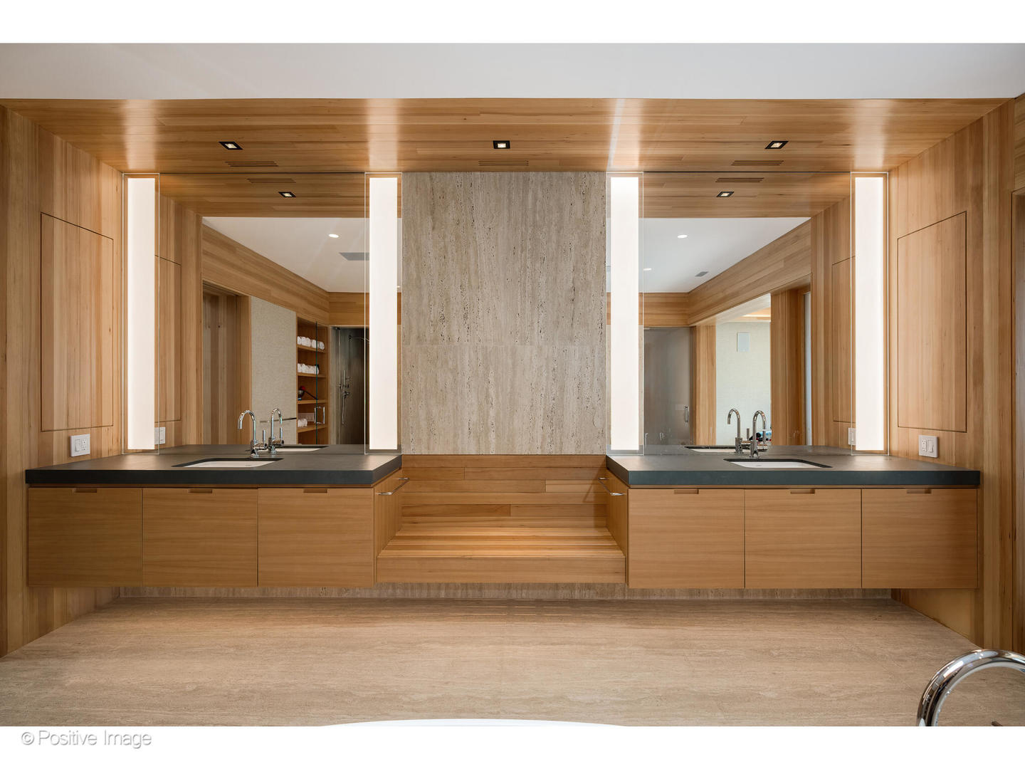 1434 N Dearborn St Chicago, IL 60610