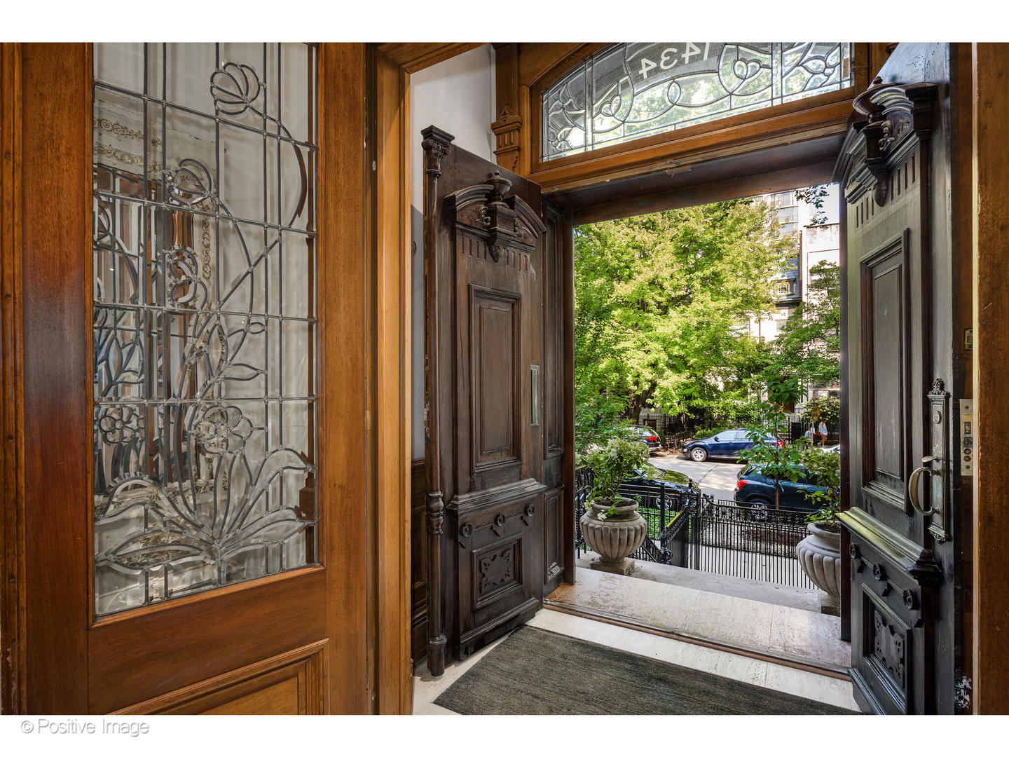 1434 N Dearborn St Chicago, IL 60610