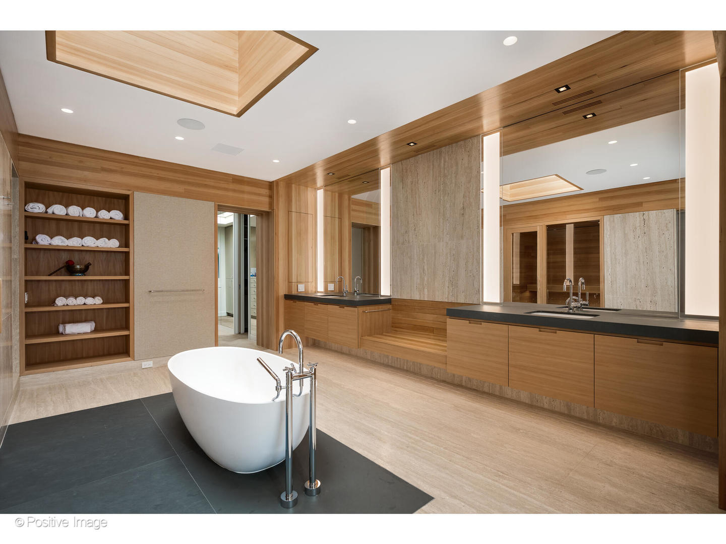 1434 N Dearborn St Chicago, IL 60610