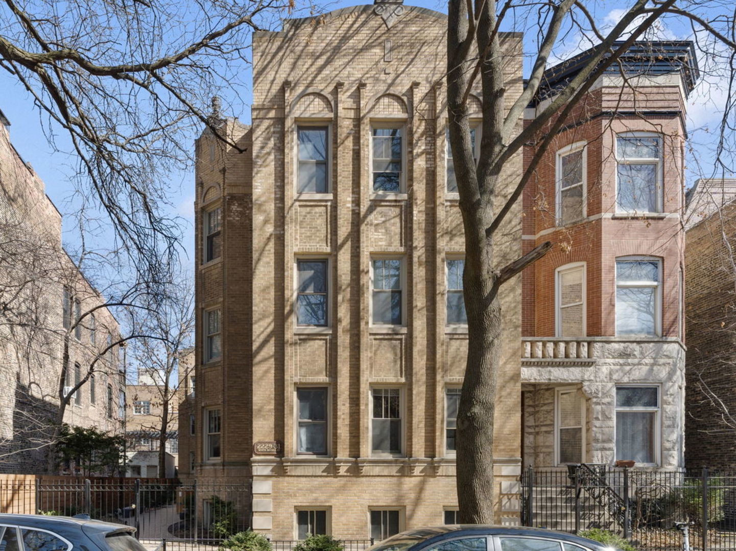 2229 N Bissell St #1W