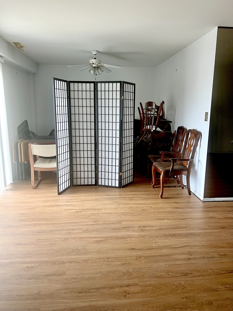 18400 Cherry Crk Dr #105 Homewood, IL 60430