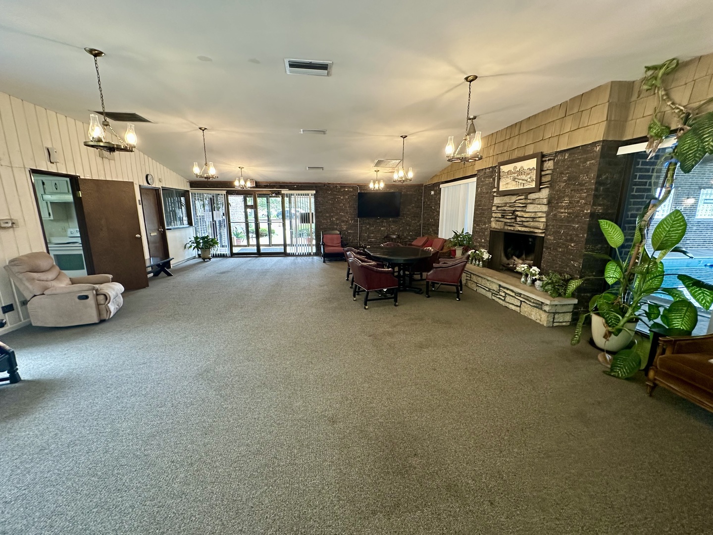 820 Elder Rd #C315 Homewood, IL 60430