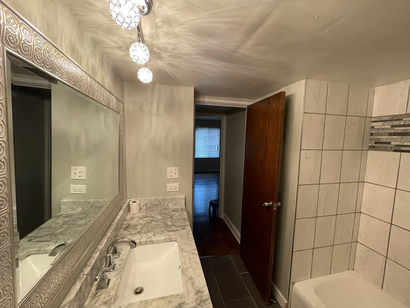 830 Elder Rd #B303 Homewood, IL 60430