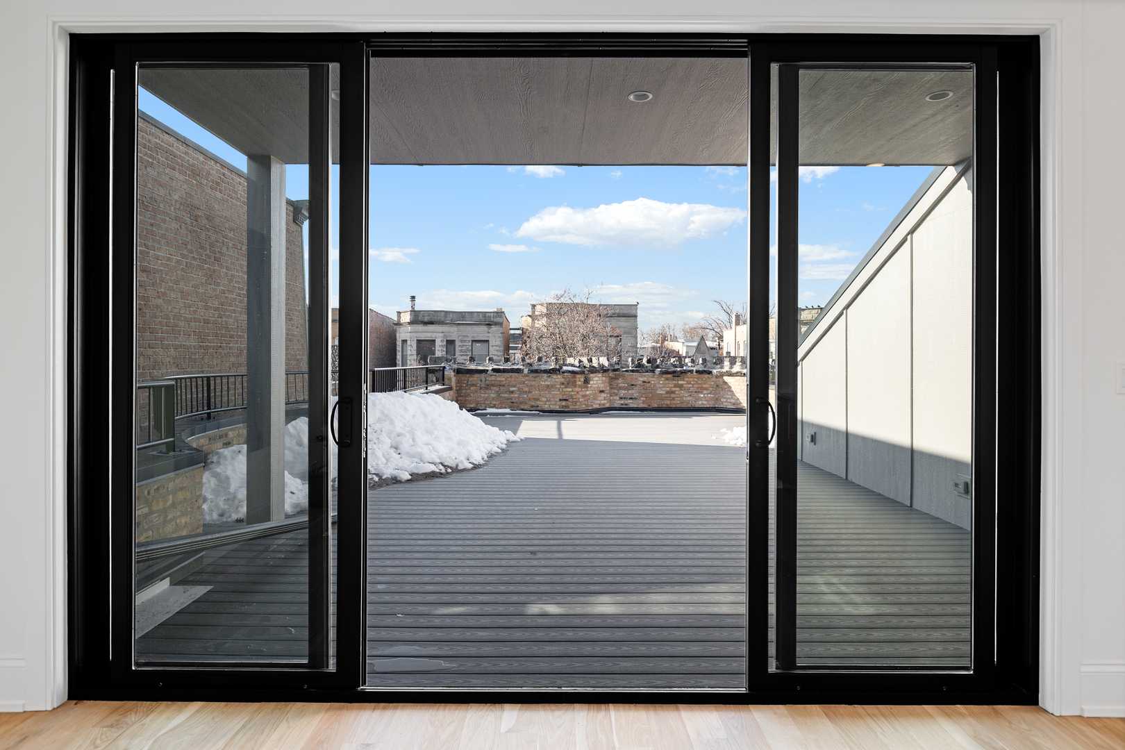 3711 N Magnolia Ave Chicago, IL 60613