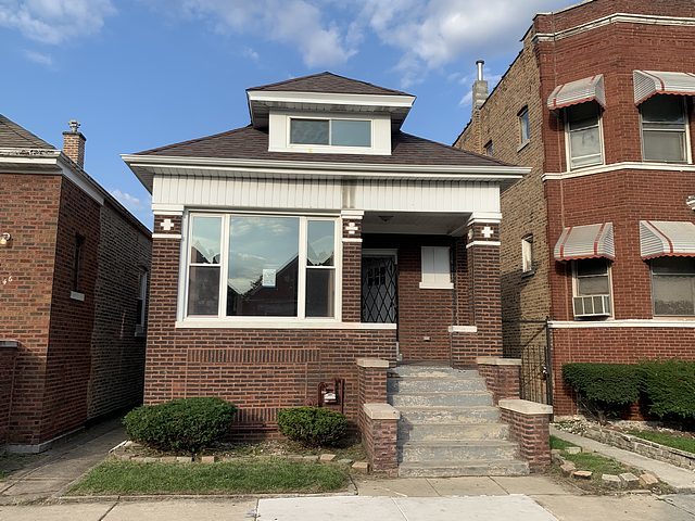 7644 S Vernon Ave