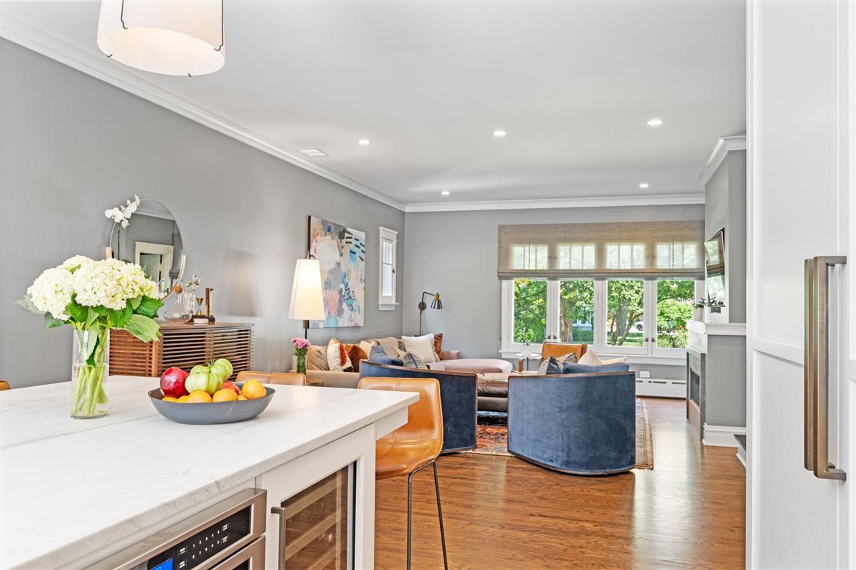 315 Washington Ave Wilmette, IL 60091