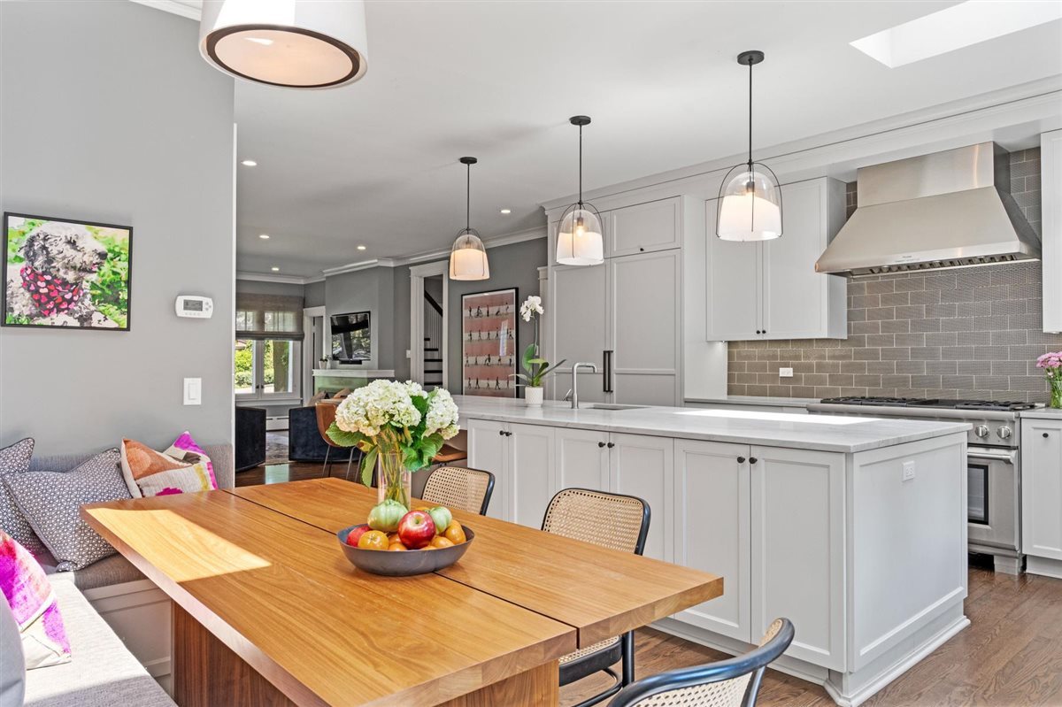 315 Washington Ave Wilmette, IL 60091