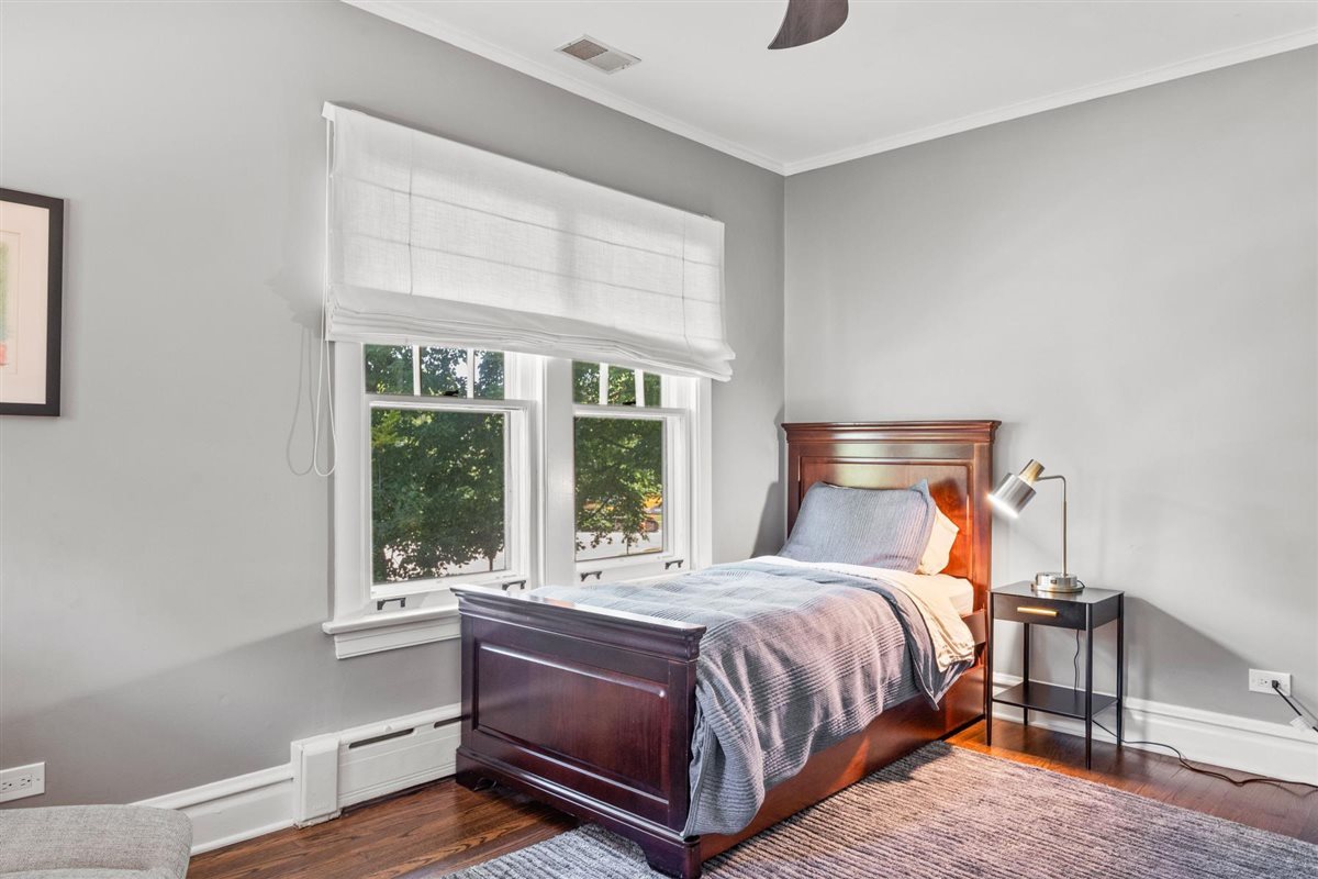 315 Washington Ave Wilmette, IL 60091