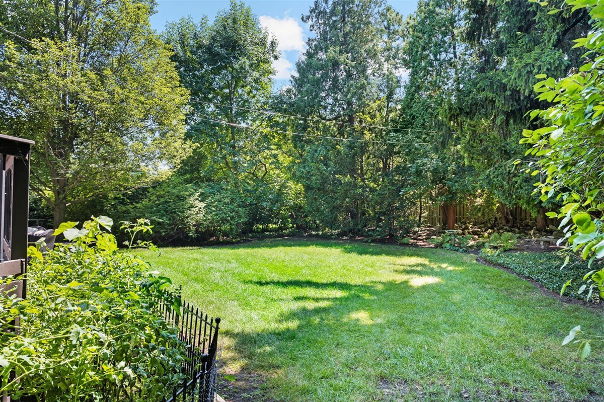 315 Washington Ave Wilmette, IL 60091