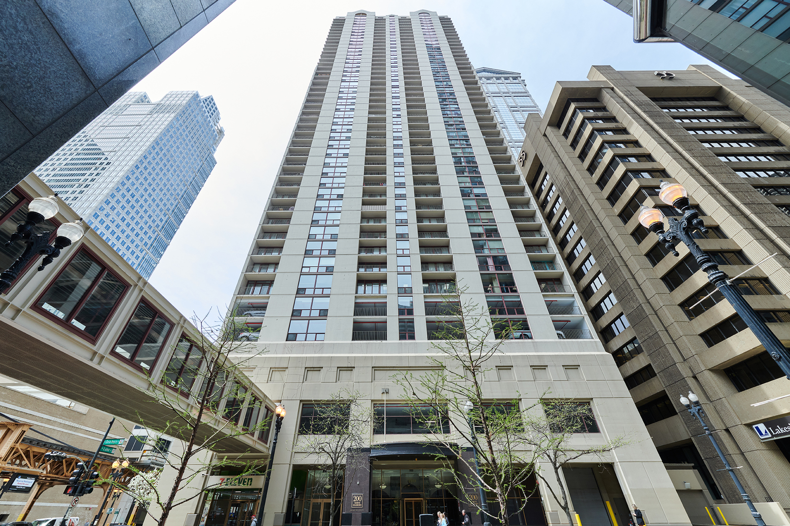200 N Dearborn St #1808