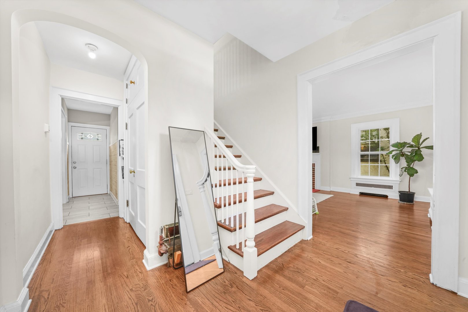 2108 Harrison St Evanston, IL 60201