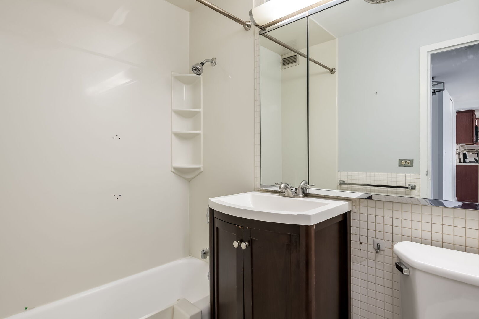 400 E RANDOLPH St #1528 Chicago, IL 60601