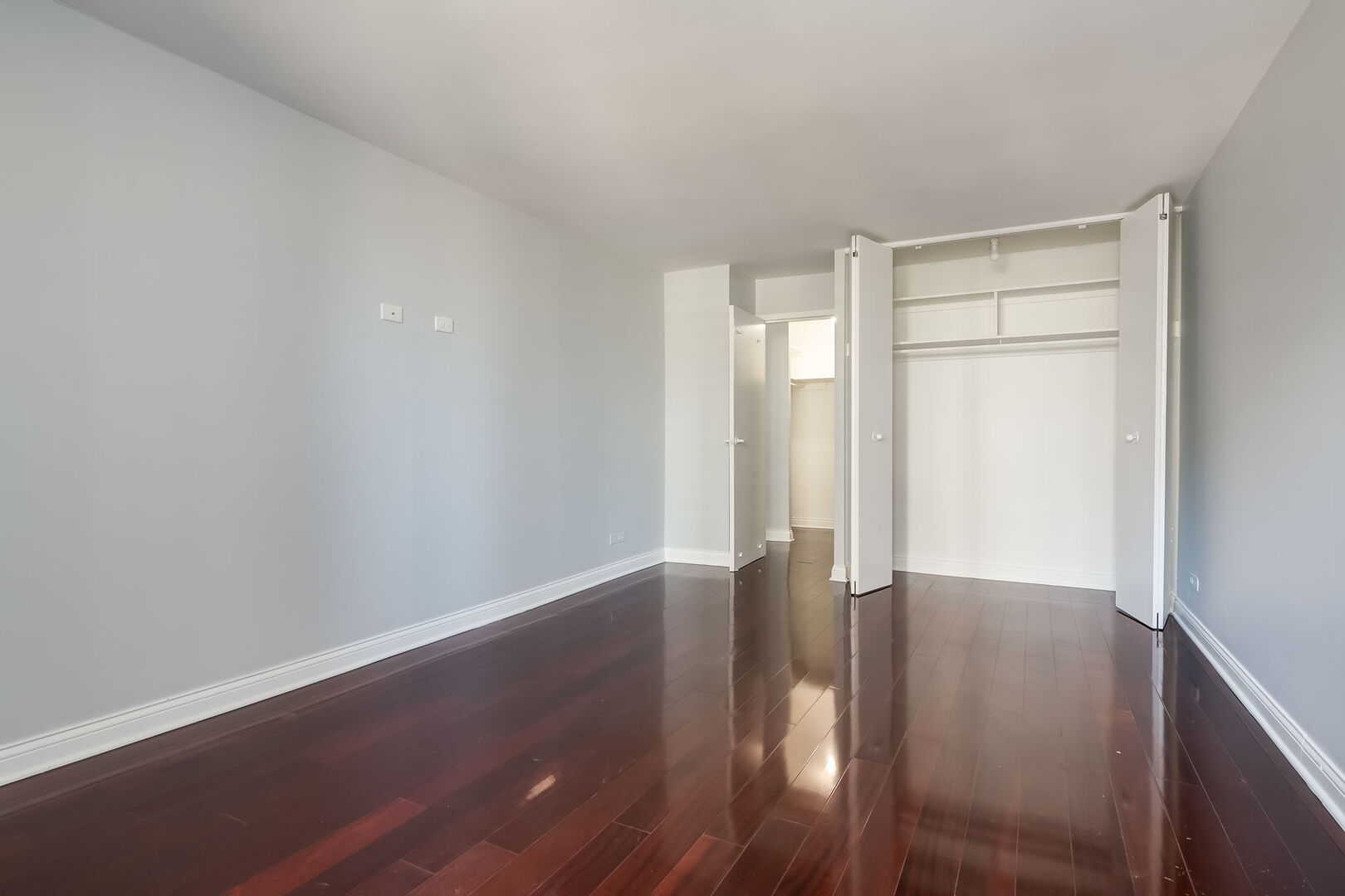 400 E RANDOLPH St #1528 Chicago, IL 60601