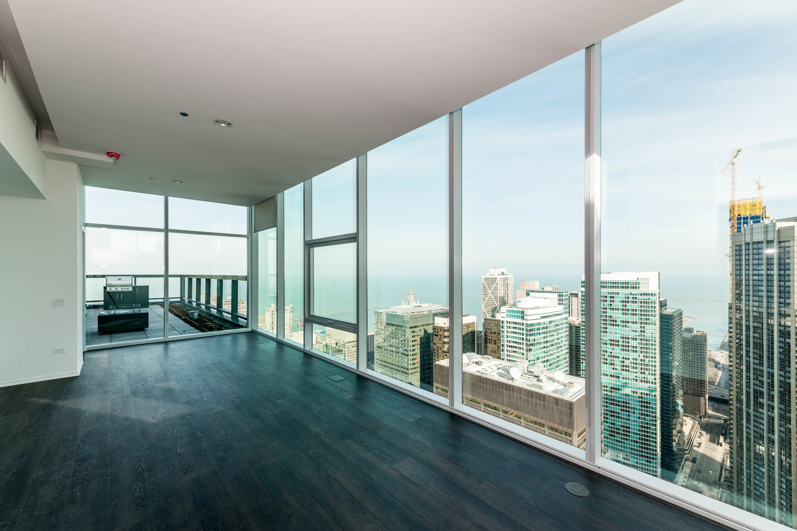 220 E Illinois St #PH-5202 Chicago, IL 60611