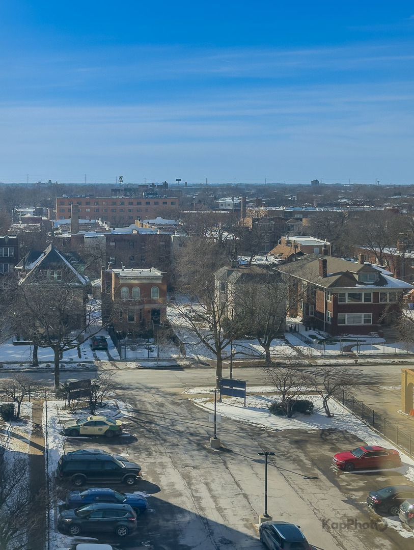 7337 S South Shr Dr #902 Chicago, IL 60649