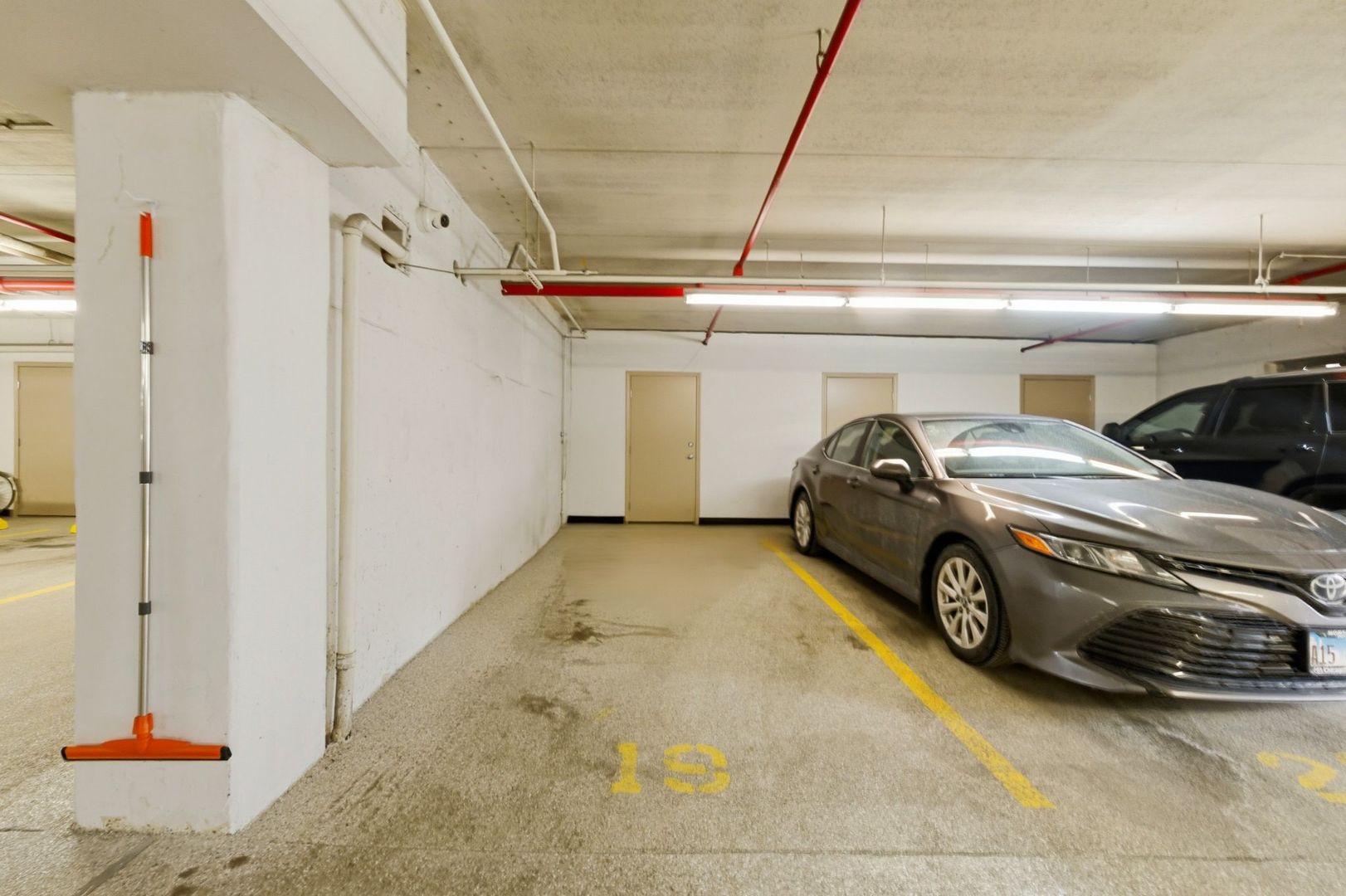 7011 W Touhy Ave #205 Niles, IL 60714