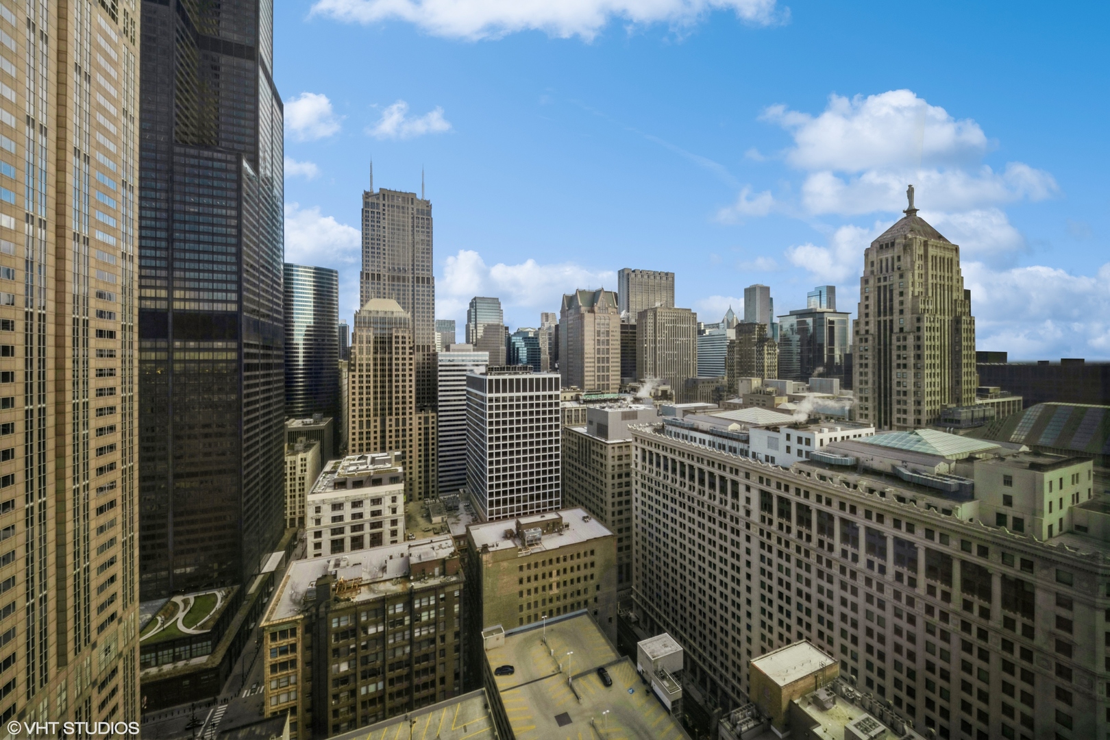 235 W VAN BUREN St #3718 Chicago, IL 60607